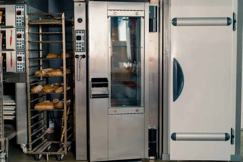 Su Böreği Teşhir Tezgahları